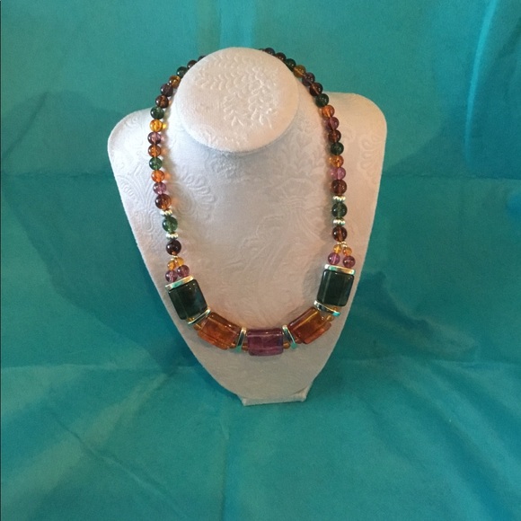 Multi Colored Necklace - Picture 3 of 3
